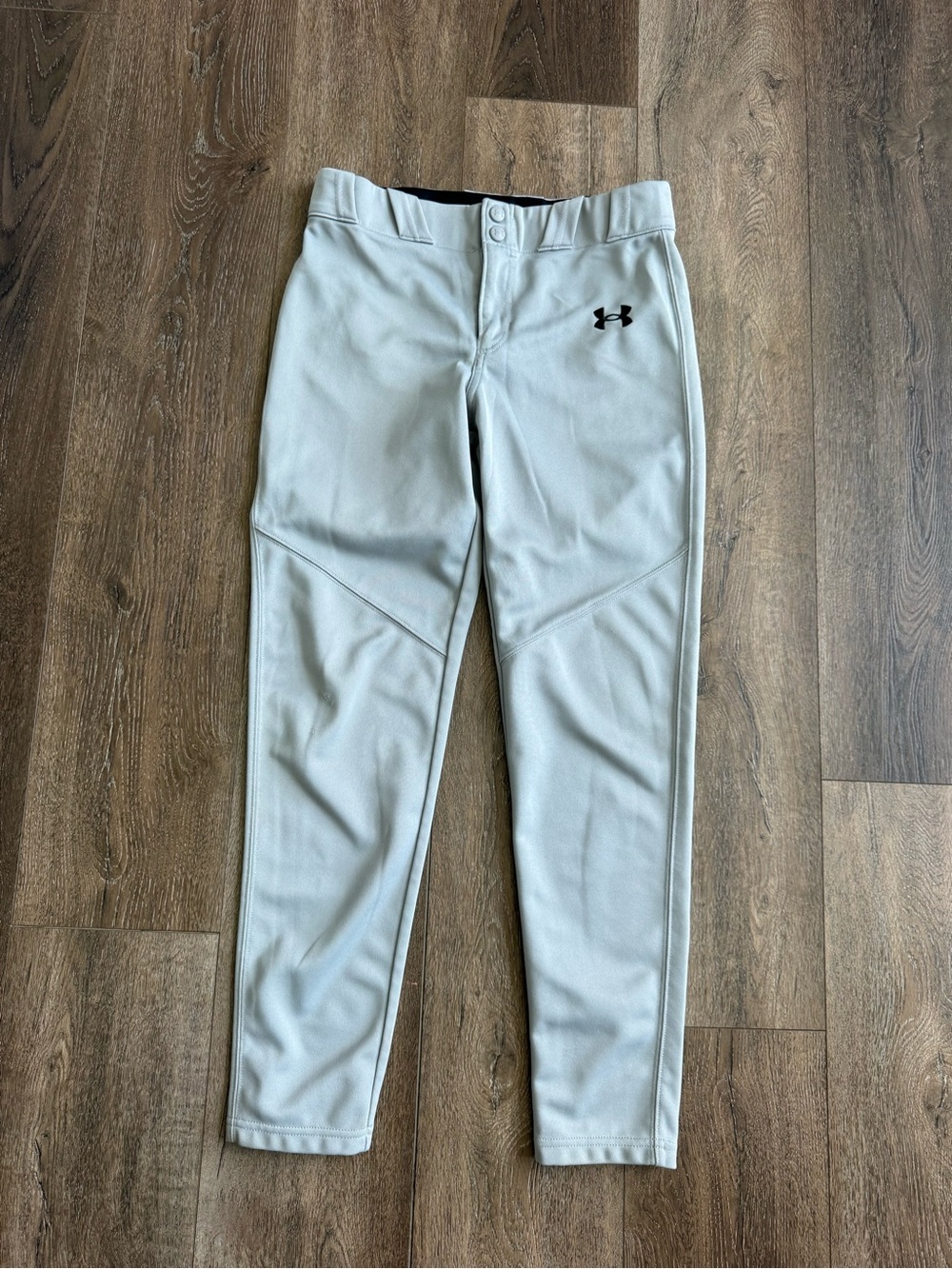 Under Armour Light Gray Athletic Jogger Pants Youth Large